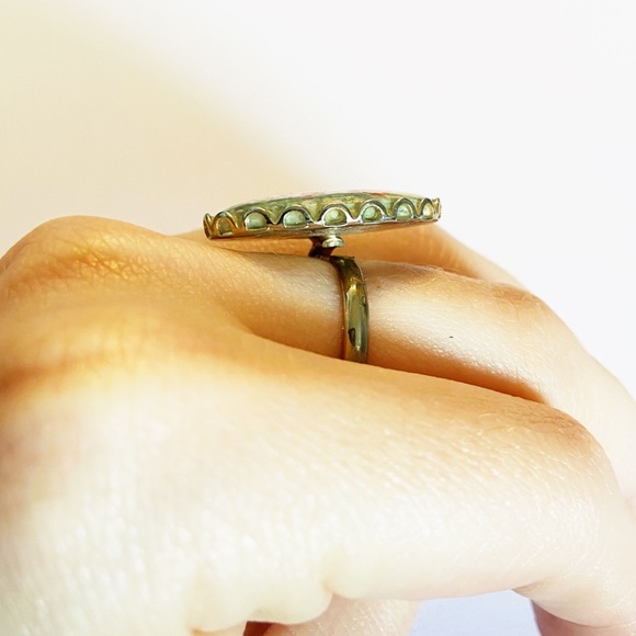 Vintage ceramic floral design ring adjustable size - Picture 3 of 6